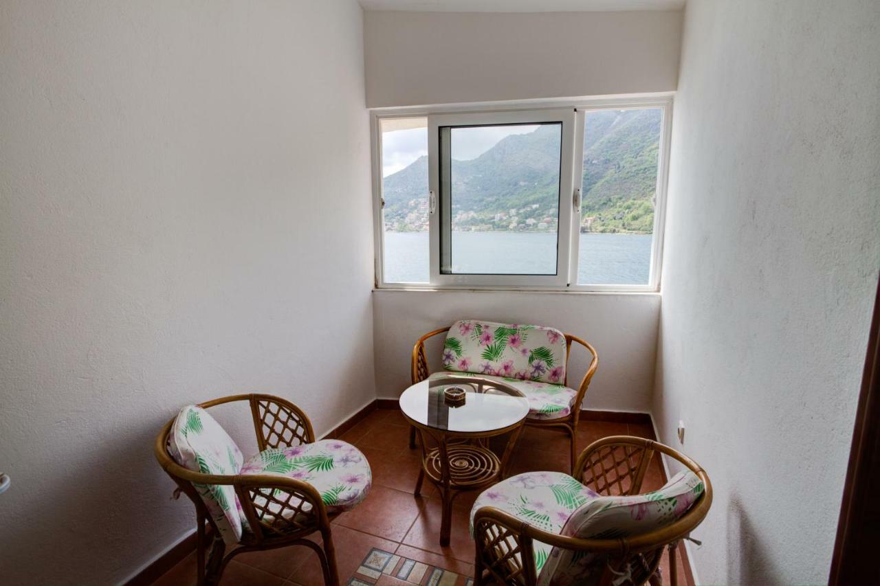 Apartmani Vesna Тиват Екстер'єр фото