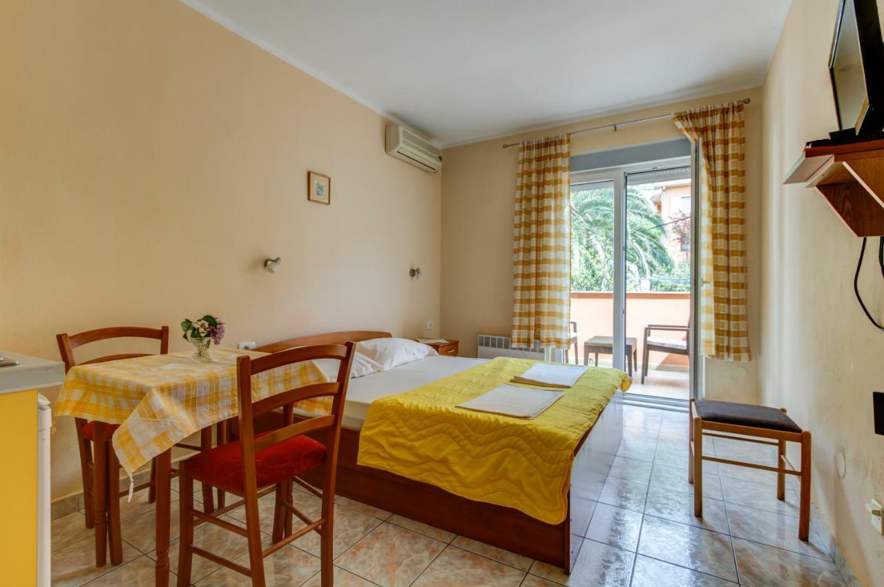 Apartmani Vesna Тиват Екстер'єр фото