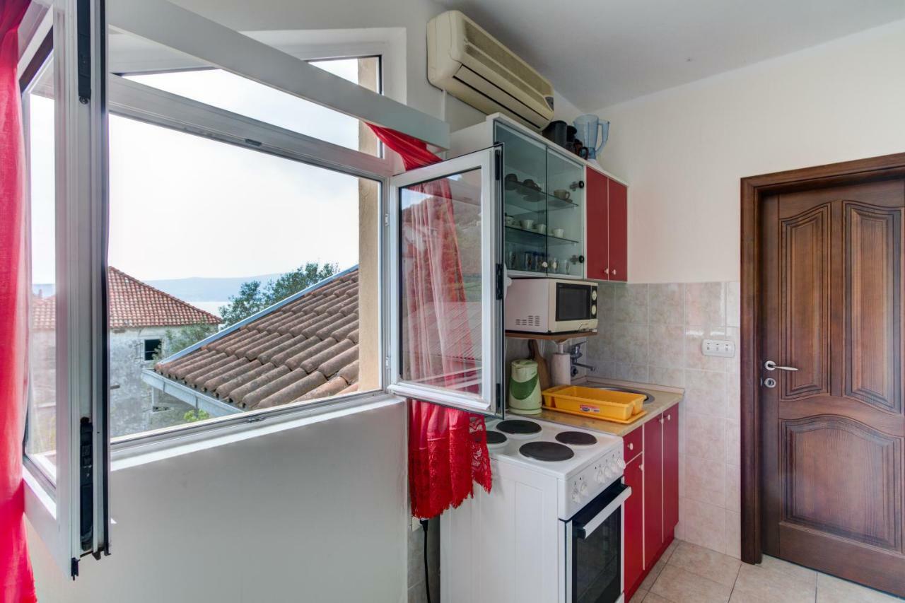 Apartmani Vesna Тиват Екстер'єр фото